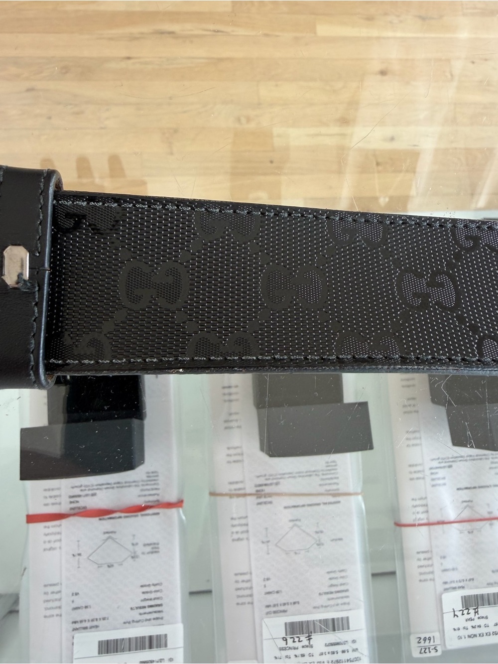 Gucci interlocking G Buckle on Black Monogram Leather belt - Picture 3 of 9